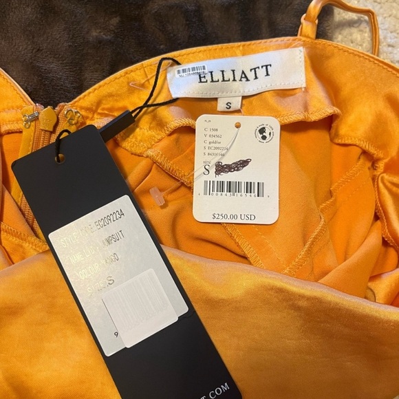 Anthropologie Elliatt Golden Yellow Satin Jumpsuit- Small - Picture 5 of 9